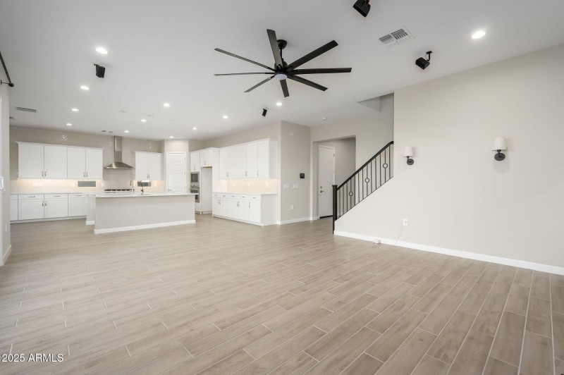 24-web-or-mls-59th-23