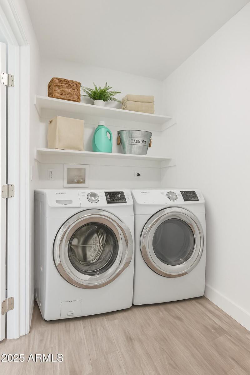 20250915_1417_Staged Laundry Room_remix_