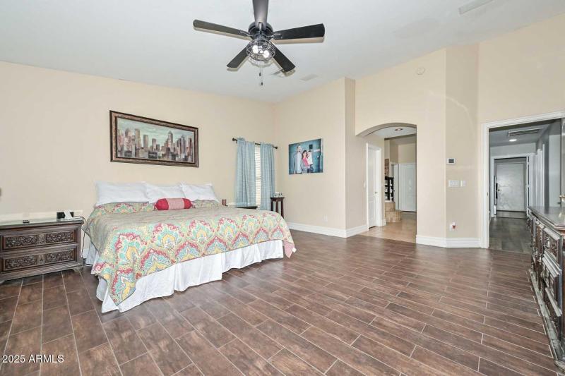 Primary Bedroom-Bath