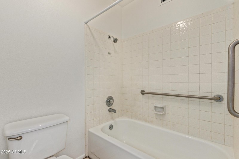 8001 E. Colby St, Mesa AZ 85207