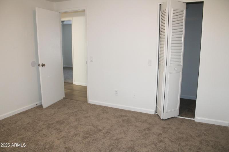 IMG_1733 master bedroom