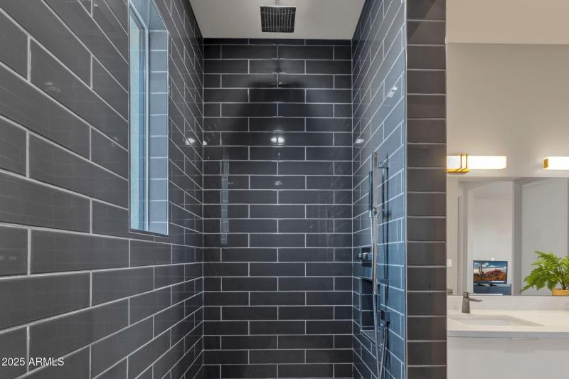 031_Custom Tiled Shower II