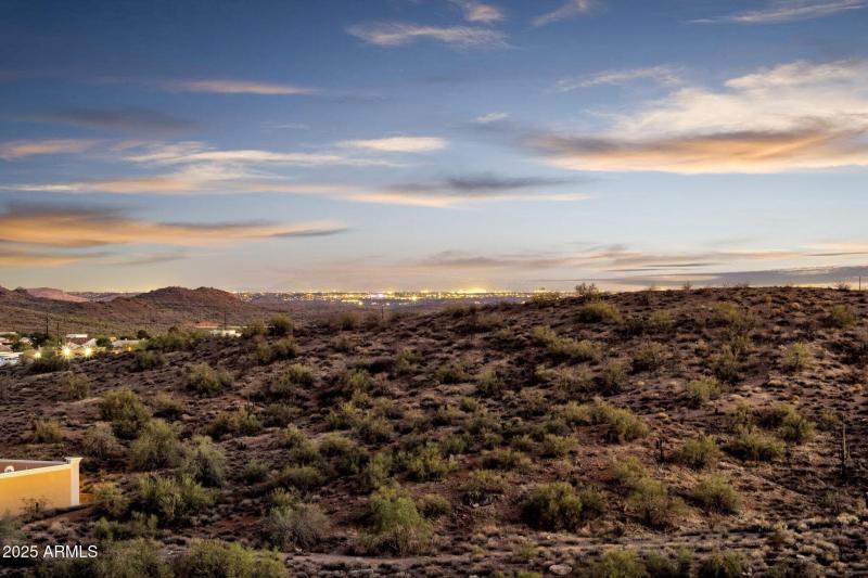 057_View Of City Lights