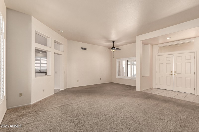 Neutral decor throughout