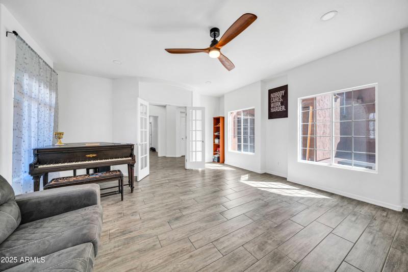 7149 W Avenida del Sol-35