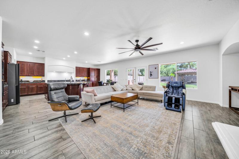 7149 W Avenida del Sol-7