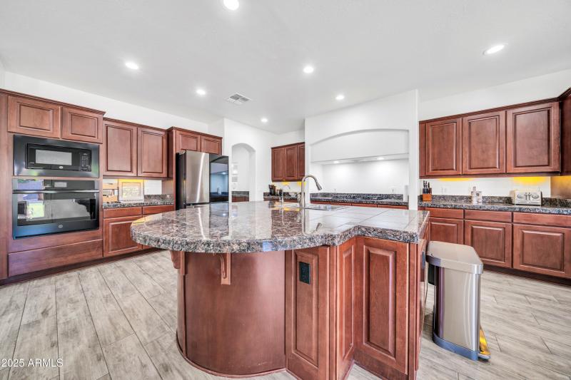 7149 W Avenida del Sol-14