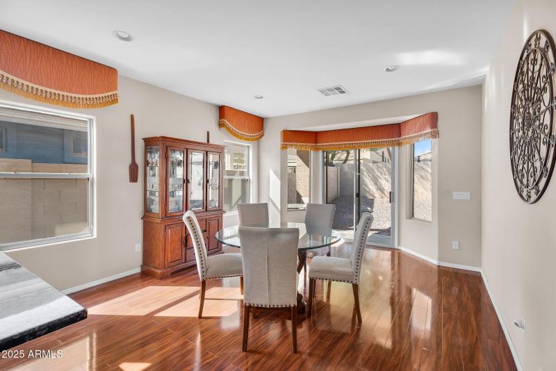 17-web-or-mls-East Sebring-17