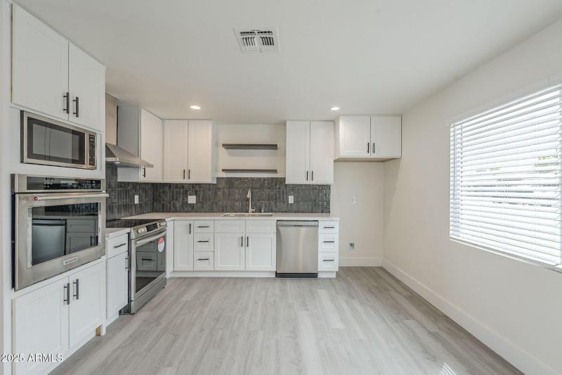 16-web-or-mls-Rose-16