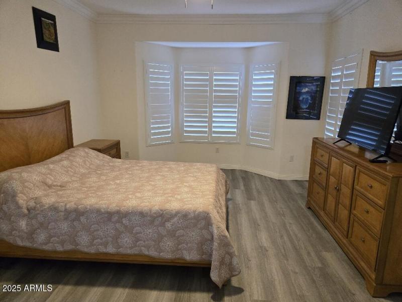 20250908_125754_resized