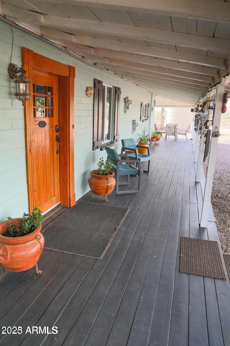 20230821210442662672000000-o