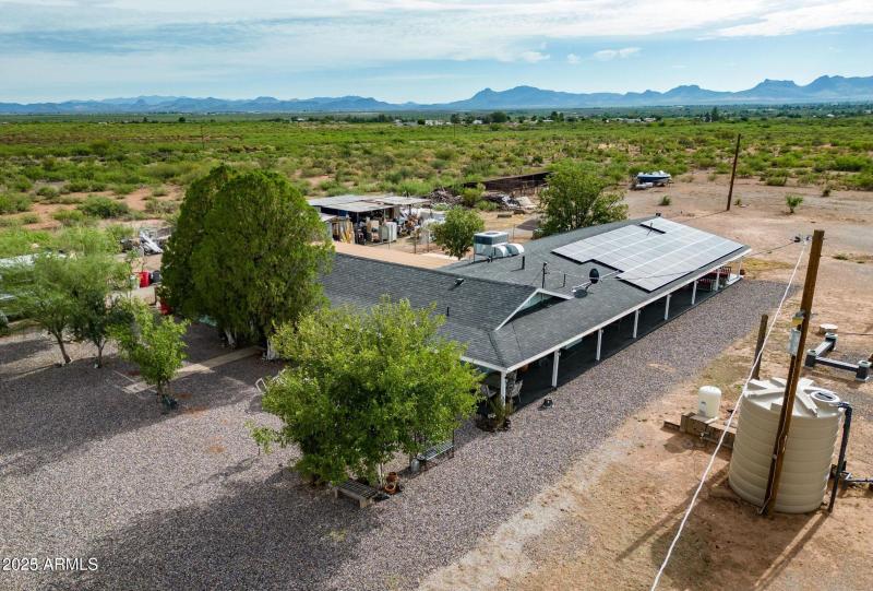 20230821210618018757000000-o