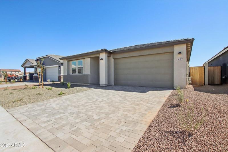 2-web-or-mls-W Bajada Rd-S1709-002