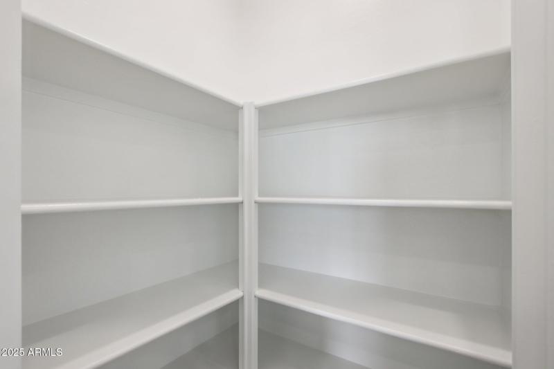 15-web-or-mls-W Bajada Rd-S1709-015