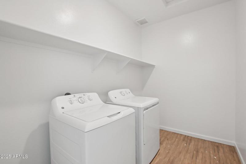 23-web-or-mls-W Bajada Rd-S1709-023