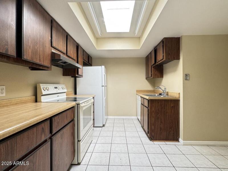 08E7F0B6-15C0-4F36-BB4C-EE49ADC68EAF_1_1