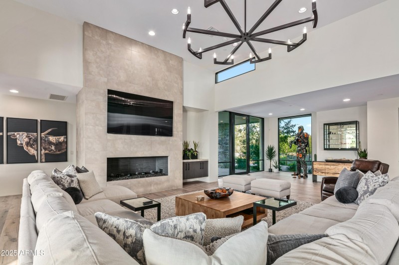 012_All on One Level, Easy Flow