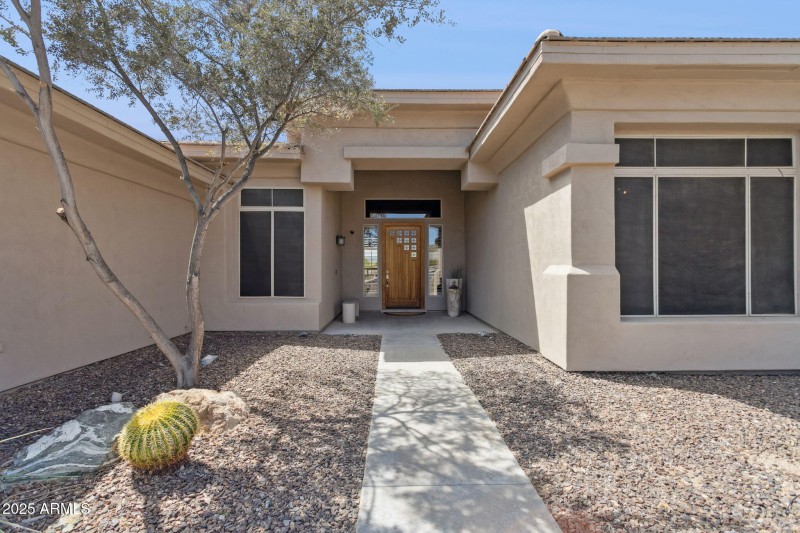 1-web-or-mls-14216-s-5th-st