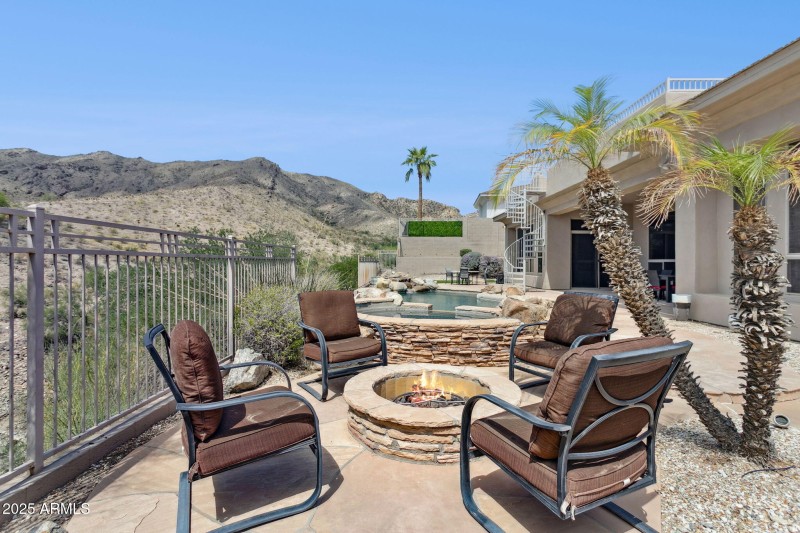 49-web-or-mls-14216-s-5th-st