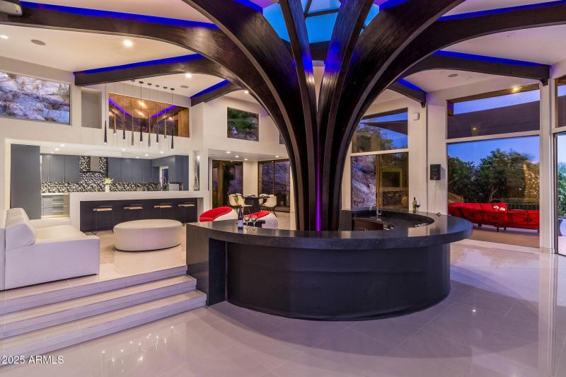 SEXY AMBIANCE IN EVENINGS