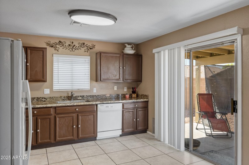 16826 N 113th Ave-12