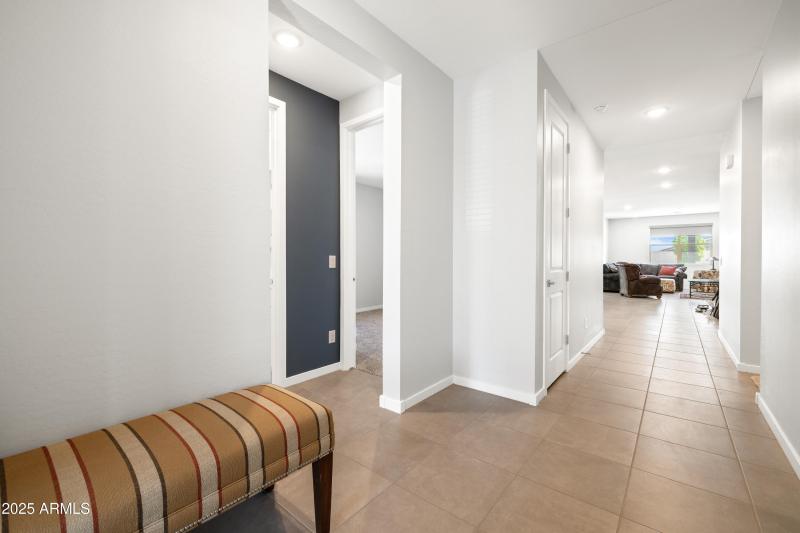 16031 W El Cortez Pl_10