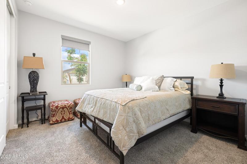 16031 W El Cortez Pl_11