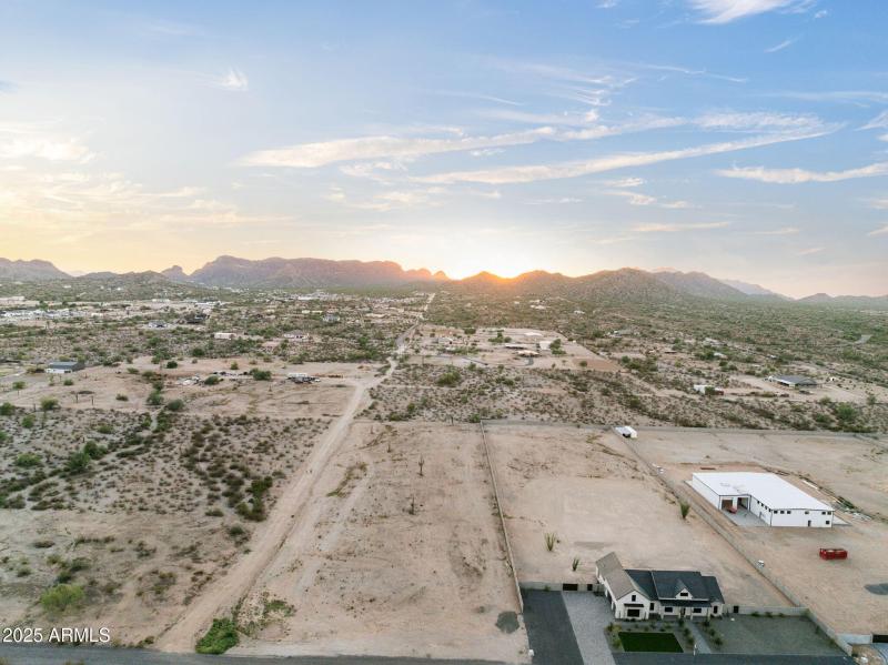 19-web-or-mls-DJI_20250912183548_0112_D