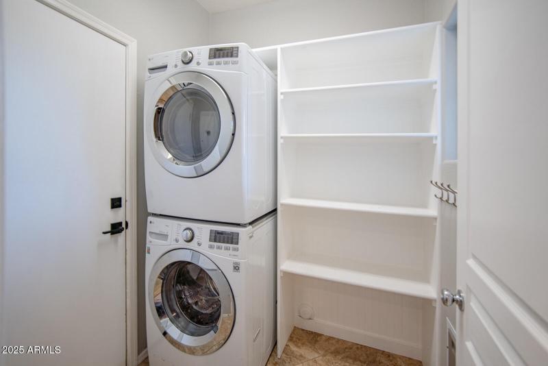 20250914_15166-W-Aster-Dr_09