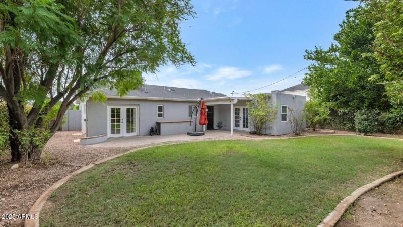 3822 E Monterosa St-large-020-001-TOD796