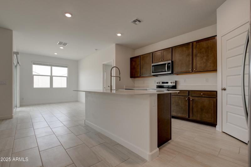 24084 W Cocopah Street-16