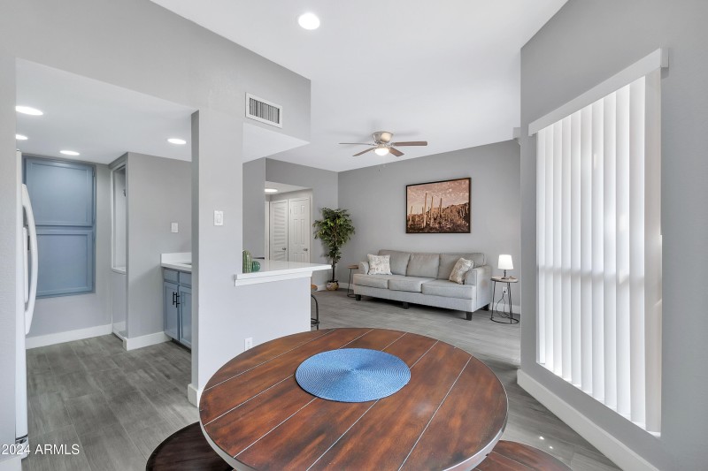 9711 E Mountain View Rd unit 1516-5