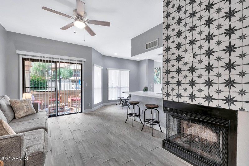 9711 E Mountain View Rd unit 1516-10