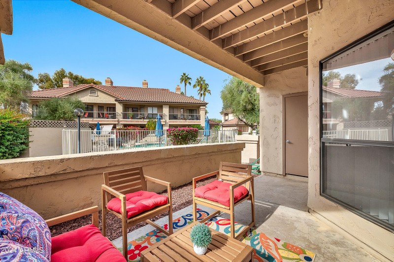 9711 E Mountain View Rd unit 1516-22