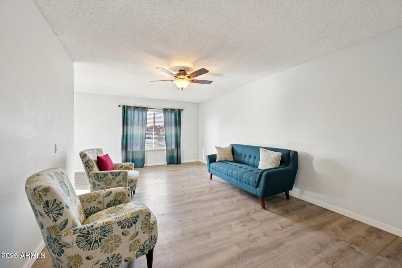 9-web-or-mls-N 98th Ave G-S1809-009