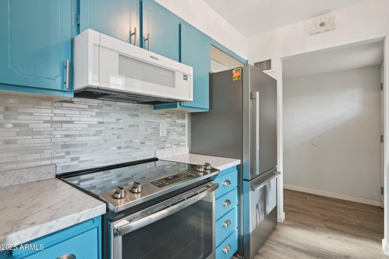 15-web-or-mls-N 98th Ave G-S1809-015