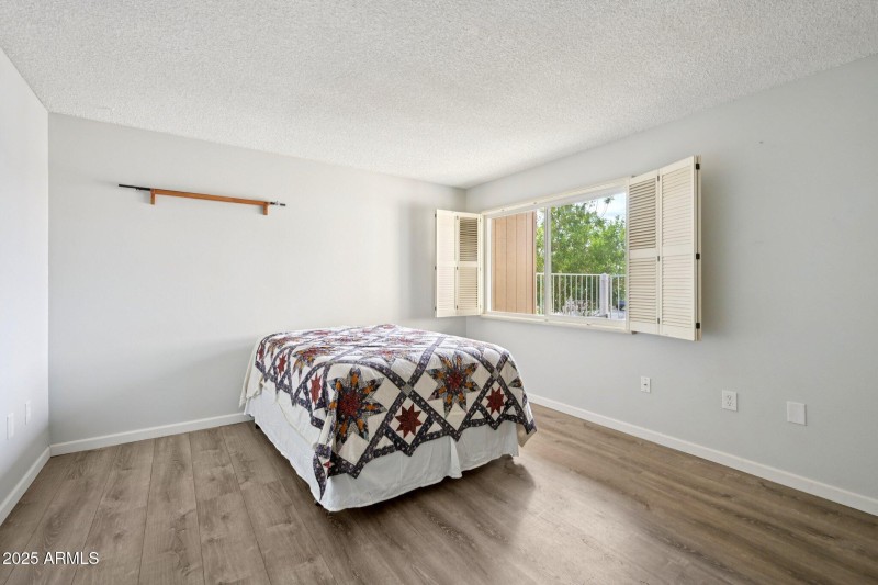 18-web-or-mls-N 98th Ave G-S1809-018