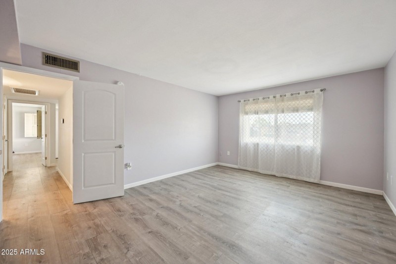 22-web-or-mls-N 98th Ave G-S1809-022