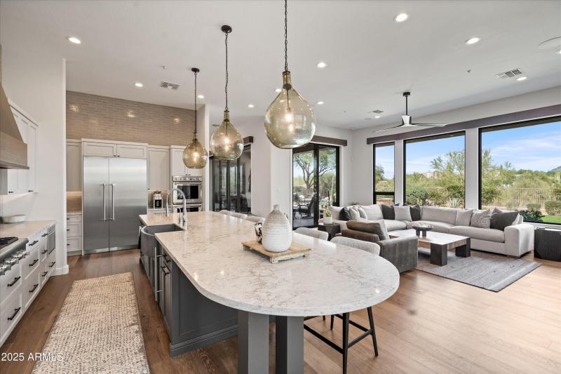 30-Kitchen & Family Room