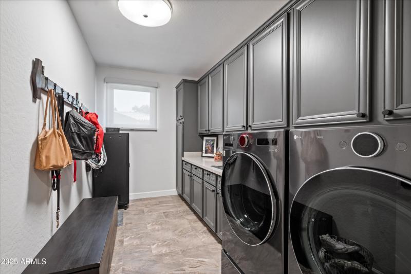 47-Large Laundry Room