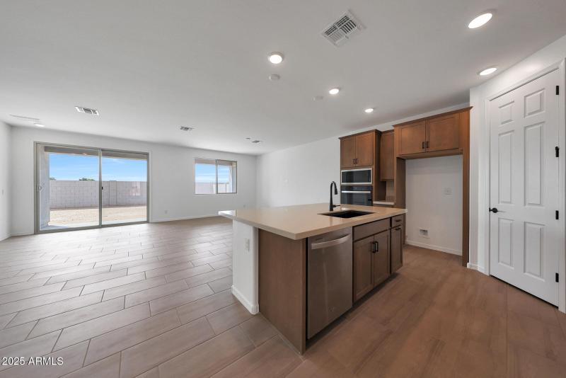 PHX_Landmarke_Lot 1066_Azure_779_Kitchen