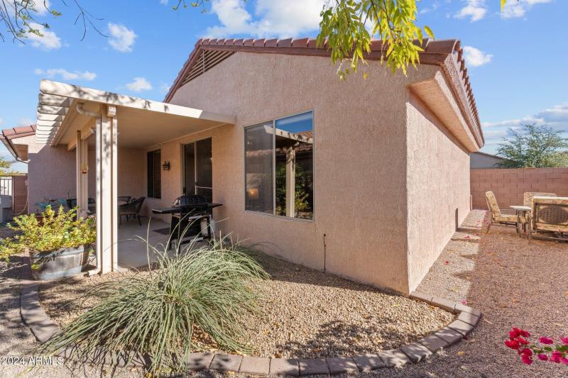 19558 N Desert Garden Dr