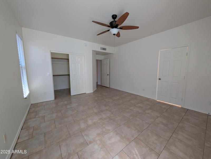 PXL_20250916_203019992