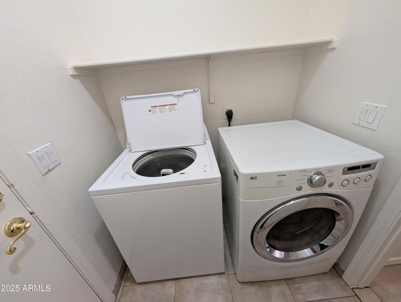 PXL_20250916_203236177