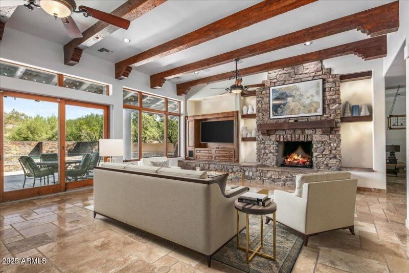 12-Living Room Views Staged