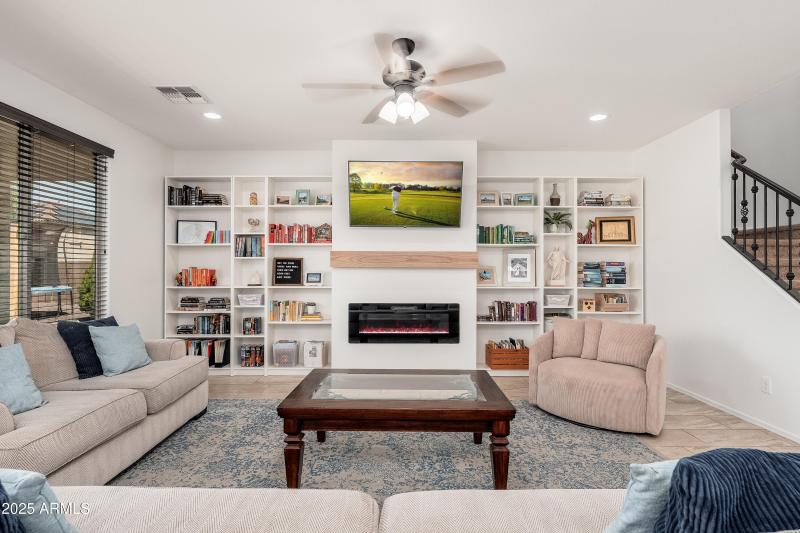 4-print-12110 W Rowel Road, 07-25 - 04