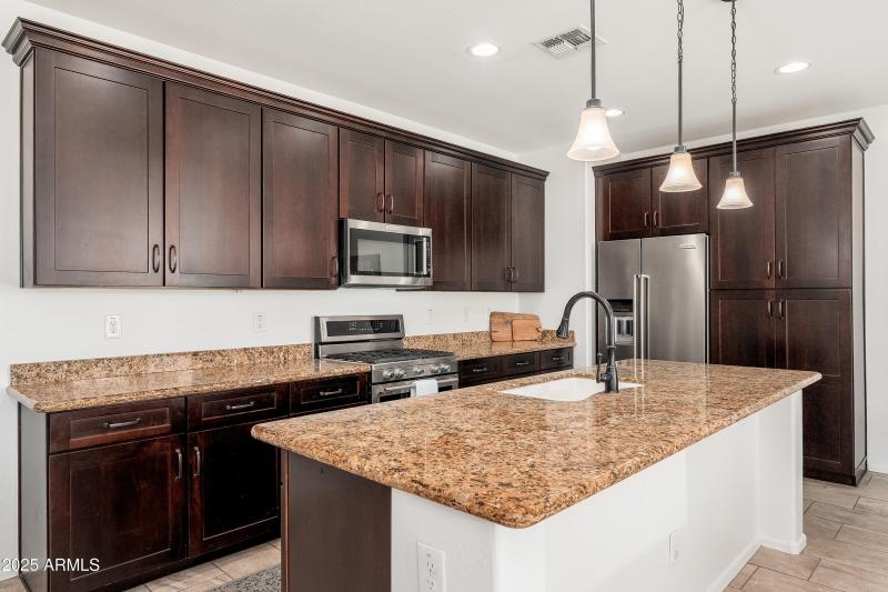 8-print-12110 W Rowel Road, 07-25 - 08