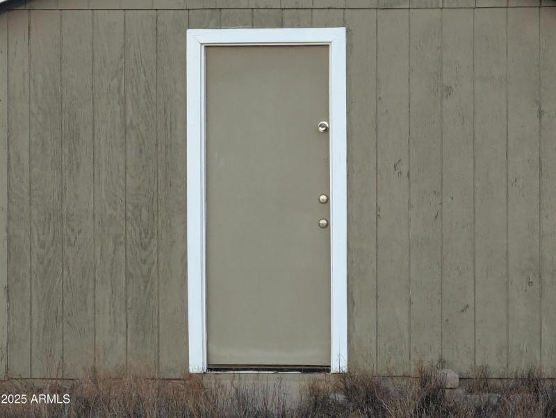 PXL_20250908_011533792