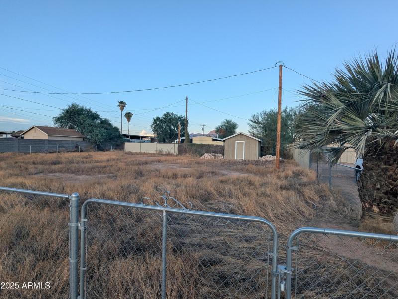 PXL_20250908_011547874