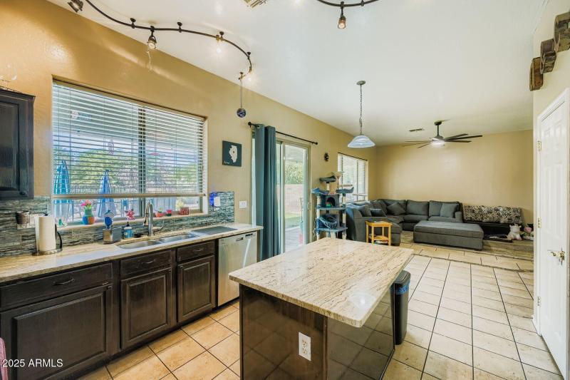 4338 e lantern pl - Web Quality - 014 -